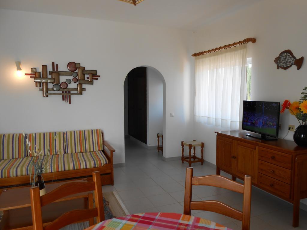 Dona Ana Garden Hotel Lagos Room photo