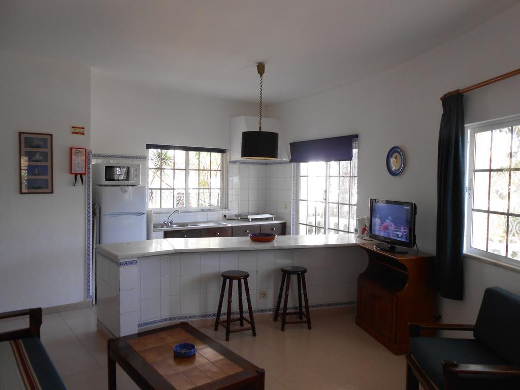 Dona Ana Garden Hotel Lagos Room photo