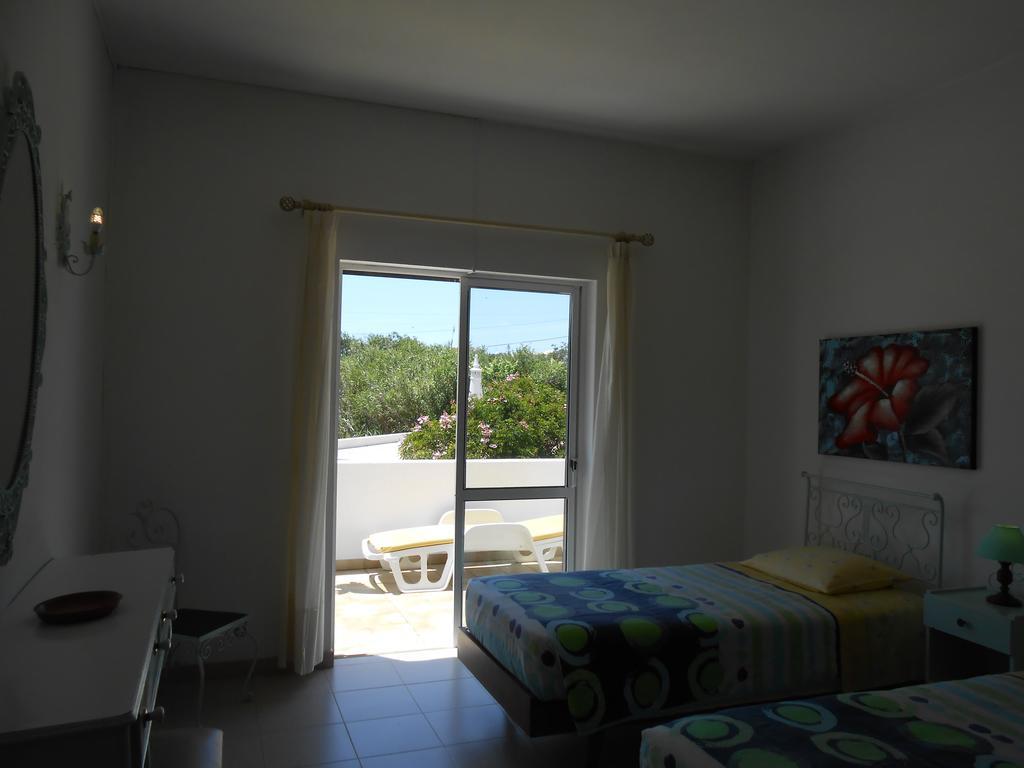 Dona Ana Garden Hotel Lagos Room photo